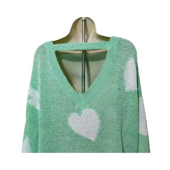 Main Strip Sweater Top M Green Lightweight Hearts Pattern 3/4 Sleeve NEW - Picture 4 of 6